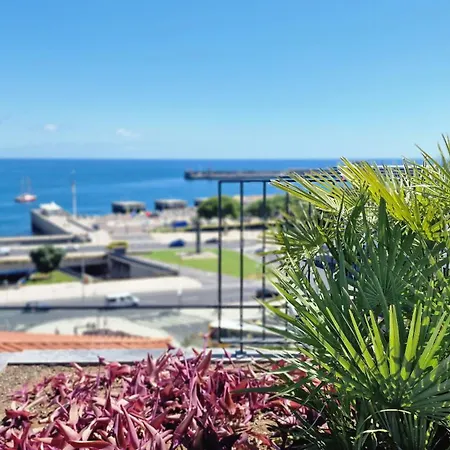 The Urban Retreat By Lovelystay Funchal (Madeira)