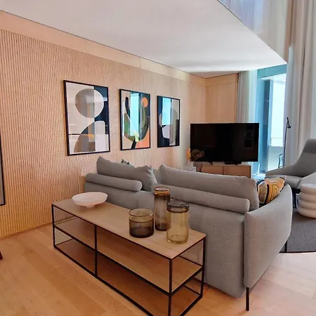 The Urban Retreat By Lovelystay * פונשל