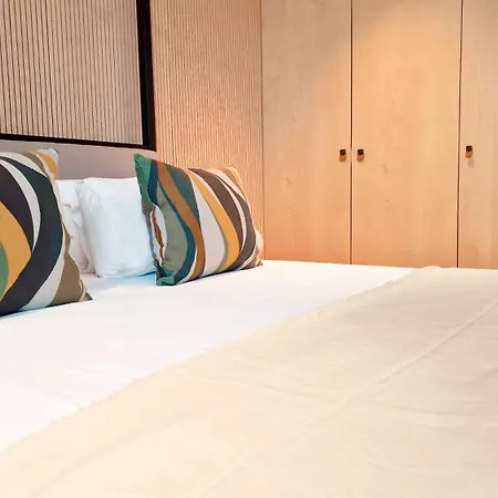 The Urban Retreat By Lovelystay