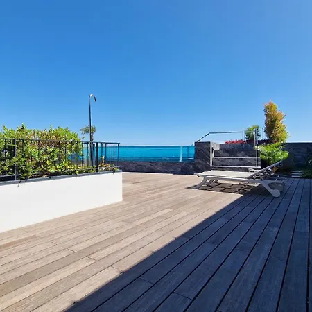 The Urban Retreat By Lovelystay Διαμέρισμα