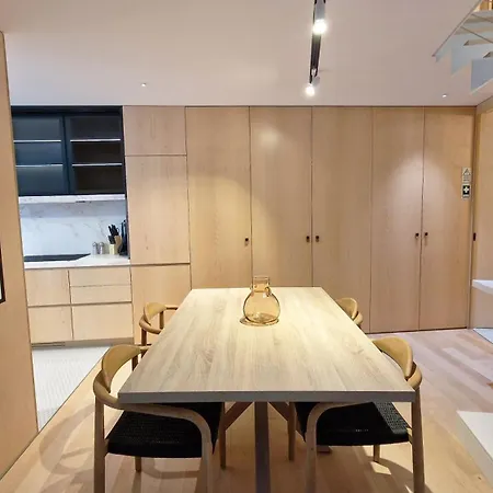 Διαμέρισμα The Urban Retreat By Lovelystay Φουνκάλ