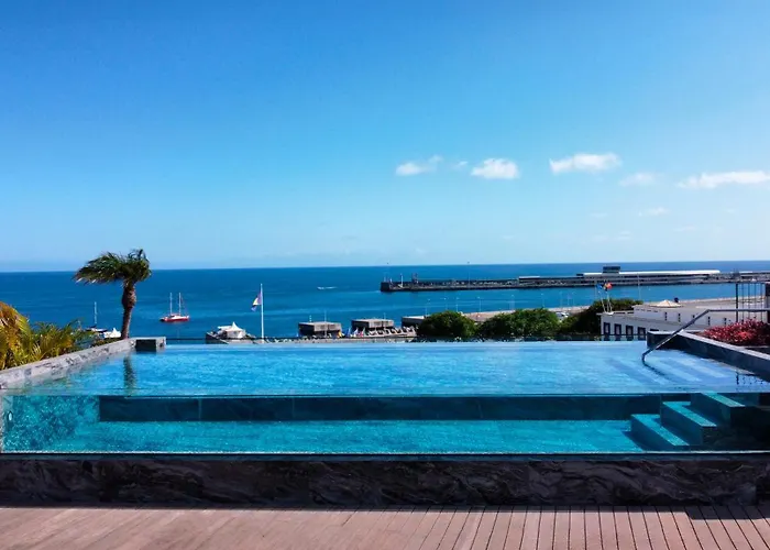 The Urban Retreat By Lovelystay Appartamento