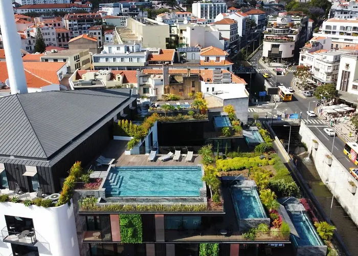 The Urban Retreat By Lovelystay فونشال